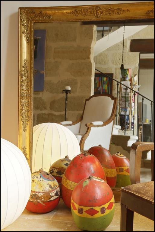 La Maison Rouge D'Uzes B&B Exterior foto